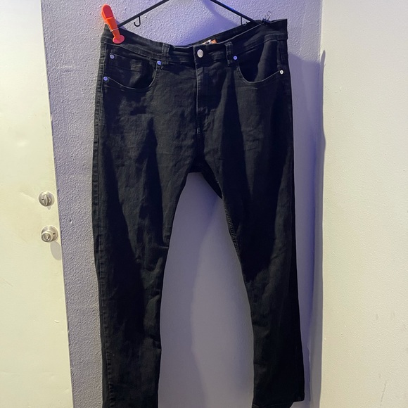 Jeans - Picture 5 of 8